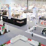 05. 아름다운 모습을 선사하는 미용산업의 선도적 역할